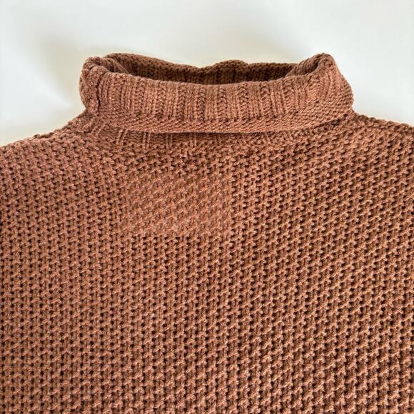 Cezele Boutique Brown Slouchy Loose Fit Knit Drop Shoulder Sweater Size Medium - Picture 9 of 9